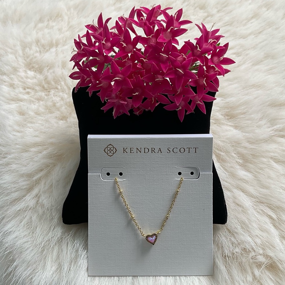 💖KENDRA SCOTT Mini Ari Heart Gold Satellite sSort Pendant Necklace - Picture 2 of 8